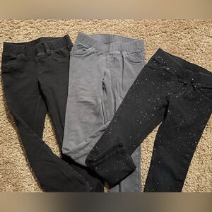 3 Pairs of girls size 5T pants/jeggings Jumping Bean